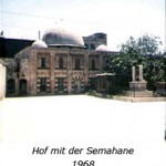 Hof mit der Semahane 1968